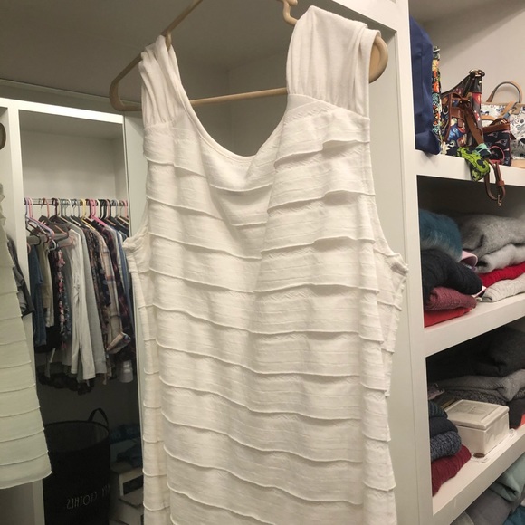 AB Studio Tank Top - Picture 3 of 3